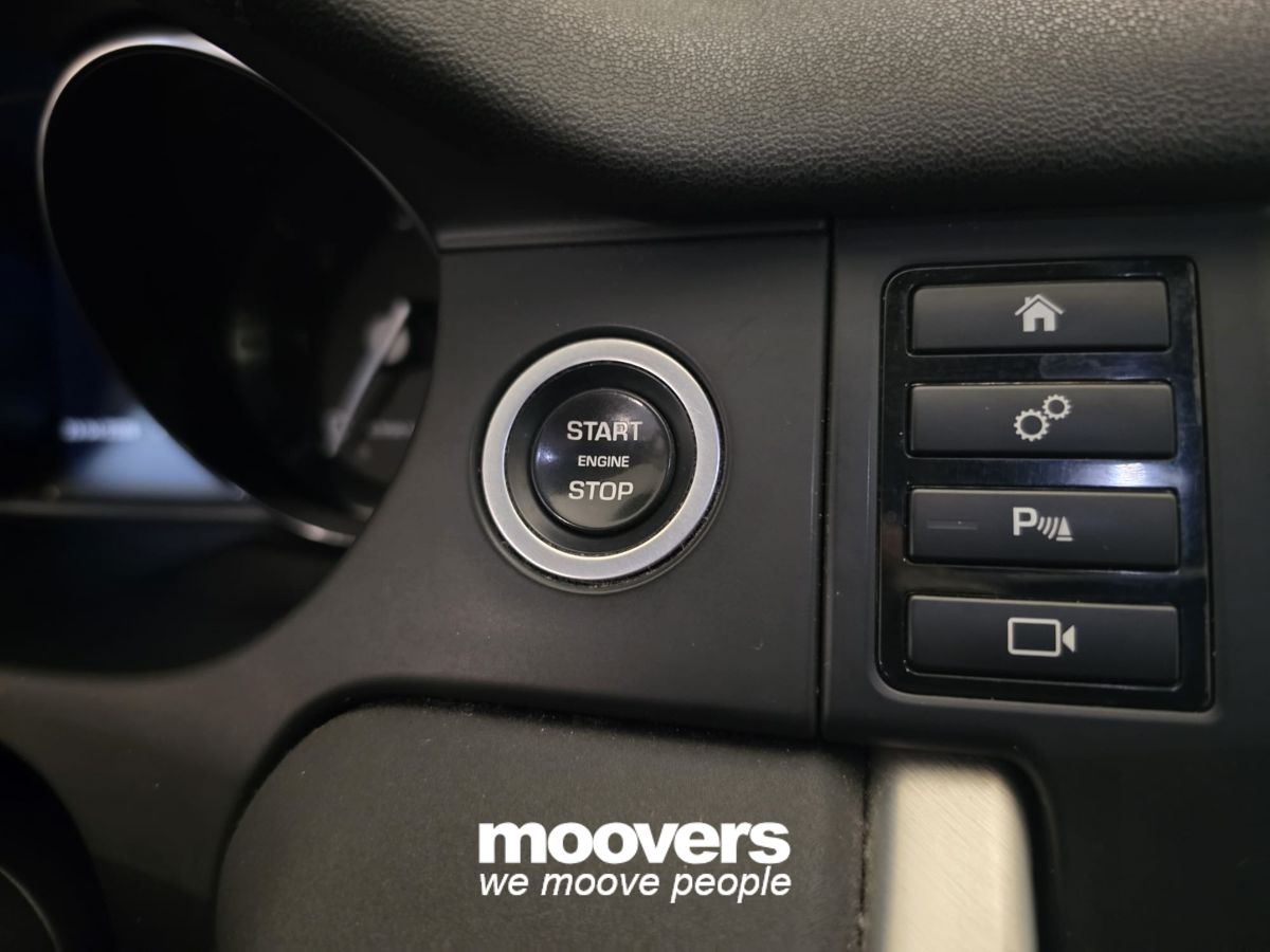 LAND ROVER Discovery Sport 2.0 TD4 180 CV HSE